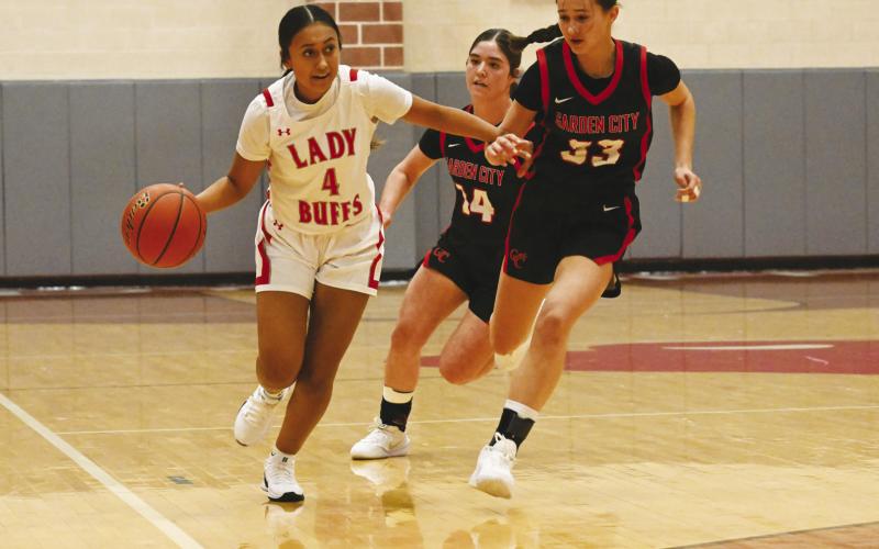 Lady Buffaloes hold off Ozona, secure home win