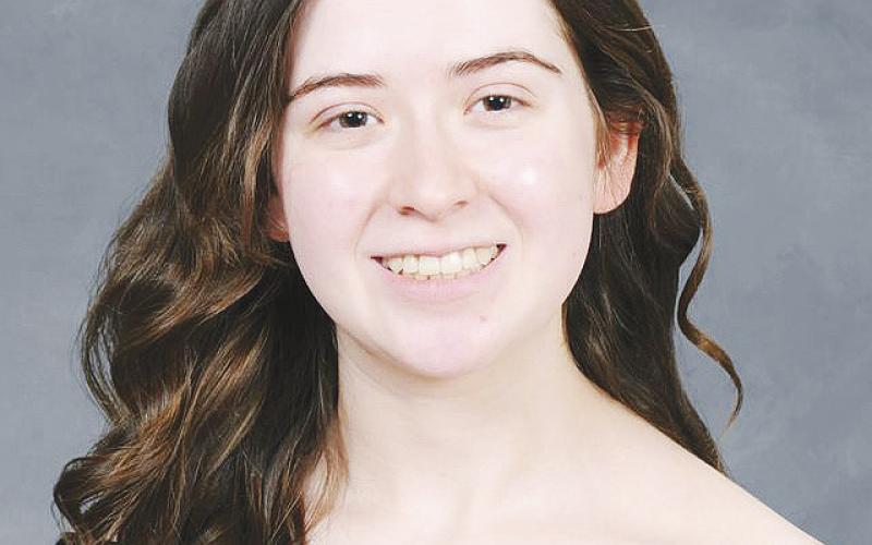 Stanton Valedictorian Andrea Ellington