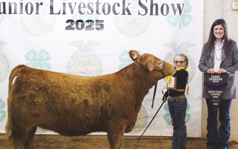 Grand Champion Heifer Channing Borgstedt