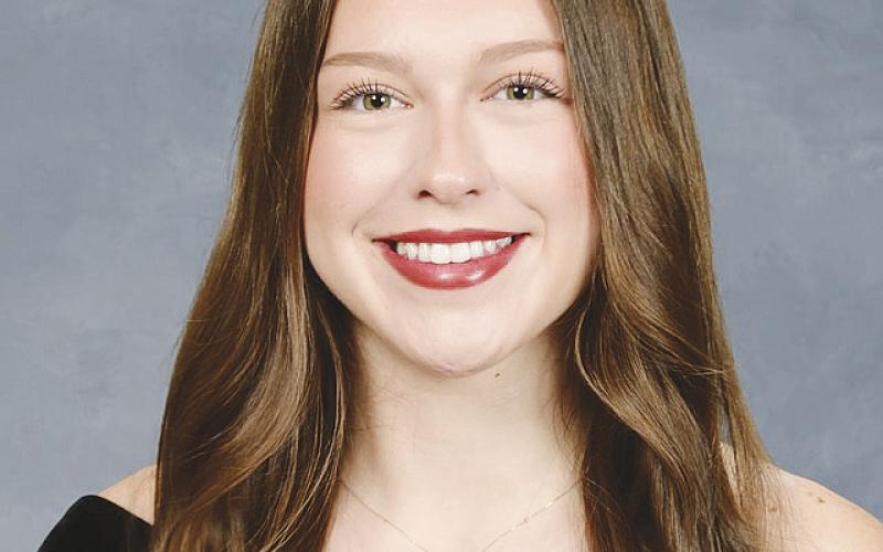 Stanton Salutatorian Emerie Kaye Barnes