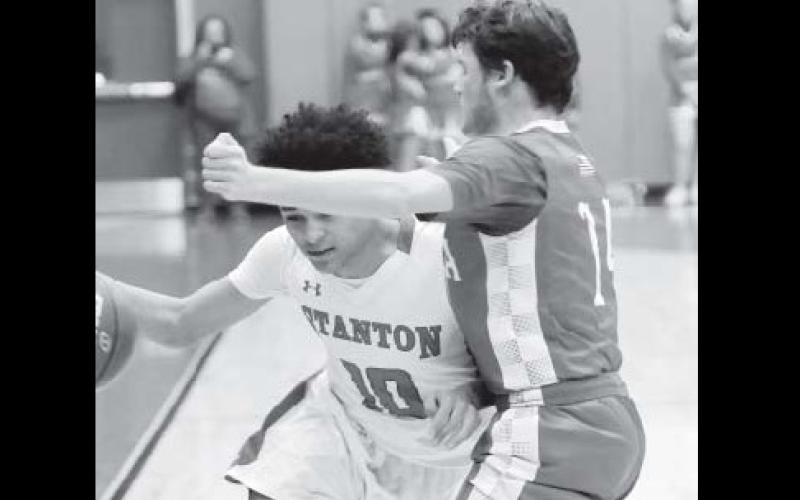 The Grady junior high boys participated in the Garden City basketball tournament.