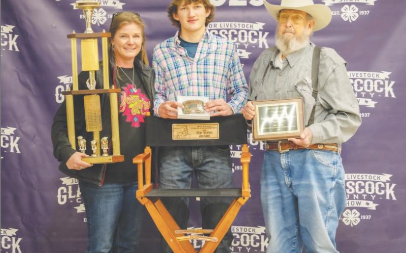 Miles Halffmann was award the Top Hand Award at the 88th Annual Glasscock  County Junior Livestock Show.