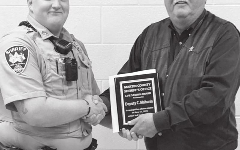 Deputies recognized for life saving achievement