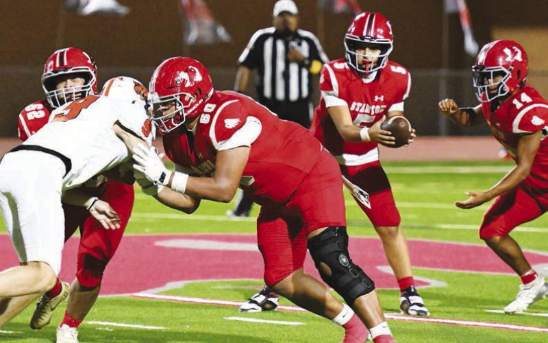 Stanton falls to Wink despite strong first half
