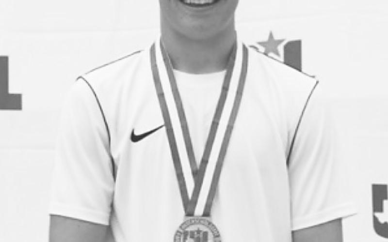 Sims takes silver, Griffin third at state meet