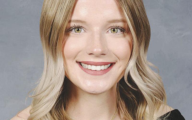 Stanton Salutatorian Shelby Phillips