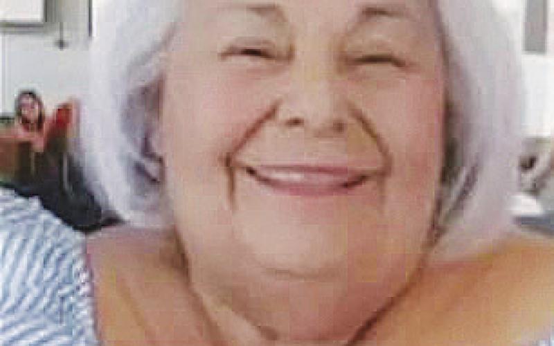 Janie Alaniz Juantos