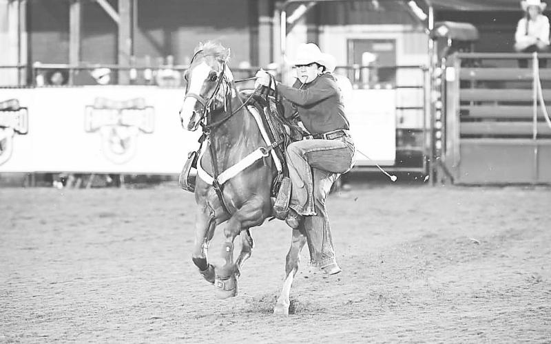 Jessi Everett was third at the Texas HS Rodeo Finals and will head to Gillette, WY in July for the National HS Rodeo Finals. Photos by Jennings Rodeo Photography.