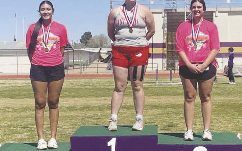 Buffaloes show out at District track meet, qualify 11 athletes for Area