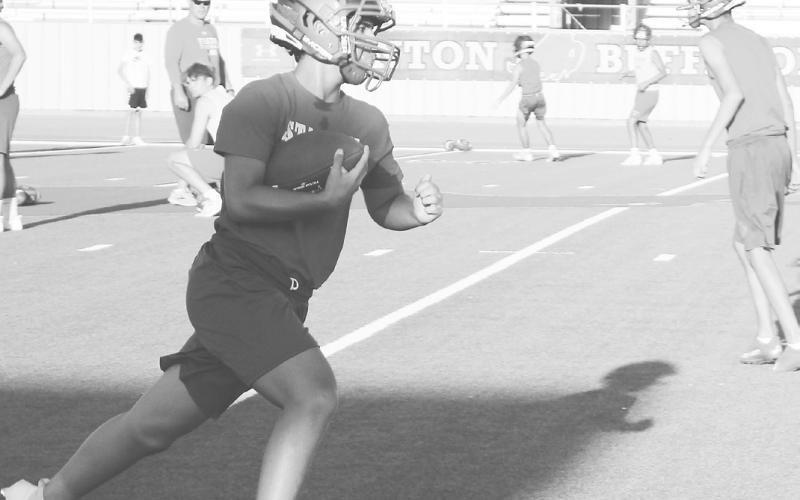 Stanton Buffaloes have 68 report for first football practice
