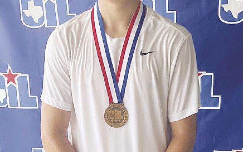 Griffin wins gold at 1A state tennis meet