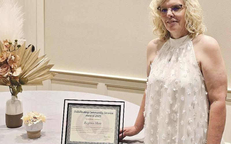 Regenia Hunt was honored at the Annual Chamber Banquet as she was presented the Outstanding Community Service Award