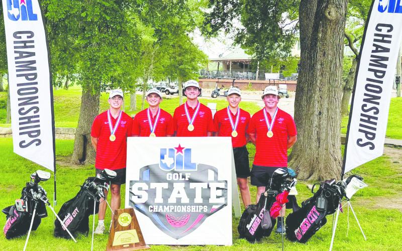 Garden City breaks through with Class 1A state golf title