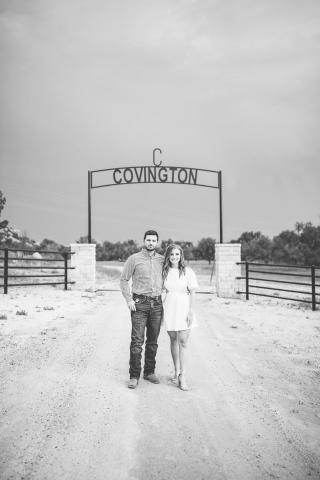 Barley, Covington to exchange vows in March