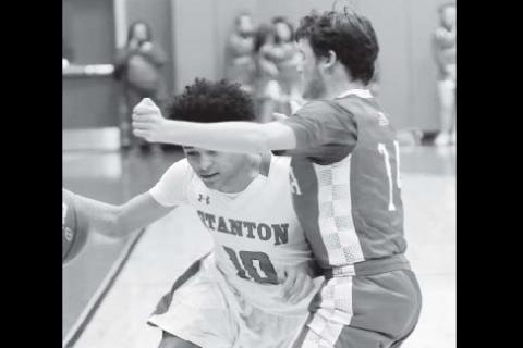 The Grady junior high boys participated in the Garden City basketball tournament.
