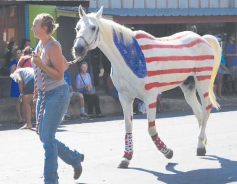 Old Settlers Parade in Stanton