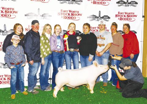 Kailynn Peugh exhibited the Reserve York at the Fort Worth Stock Show