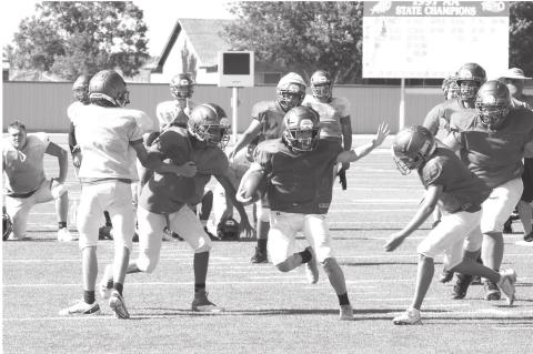 Stanton’s varsity and junior varsity football teams strapped on the pads this weeks for the first full contact practices of the season.