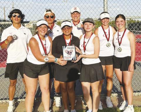 Bearkat netters win Levelland tournament