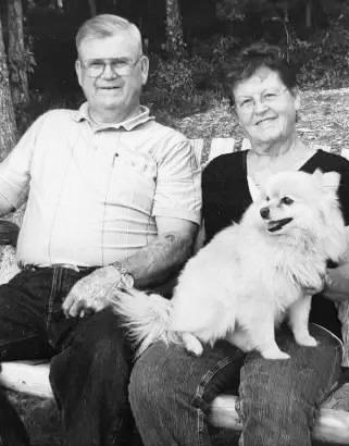 Chalmer & Norma Lee “Smokey” Wren
