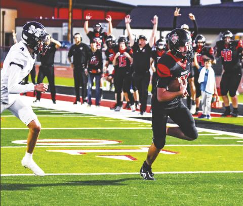 A moment years in the making: Garden City's Waylyn Davis scores touchdown after overcoming traumatic injury