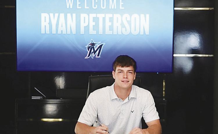 Ryan Peterson signs with the Miami Marlins after being selected 71st overall in the 2026 MLB Draft. Peterson, who lived in Stanton until after the seventh grade and whose father, John Peterson, served as athletic director at Stanton ISD, began his professional baseball career last week at the Marlins’ player development complex in Jupiter, Florida.